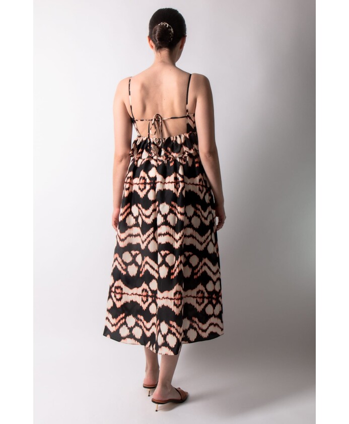 robe-amalija-obsidian