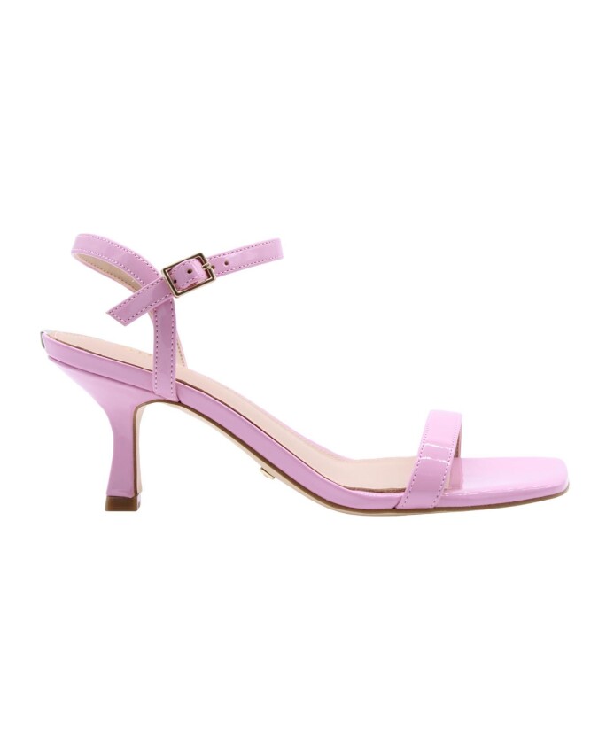 sandales-a-talons-hauts-famenne