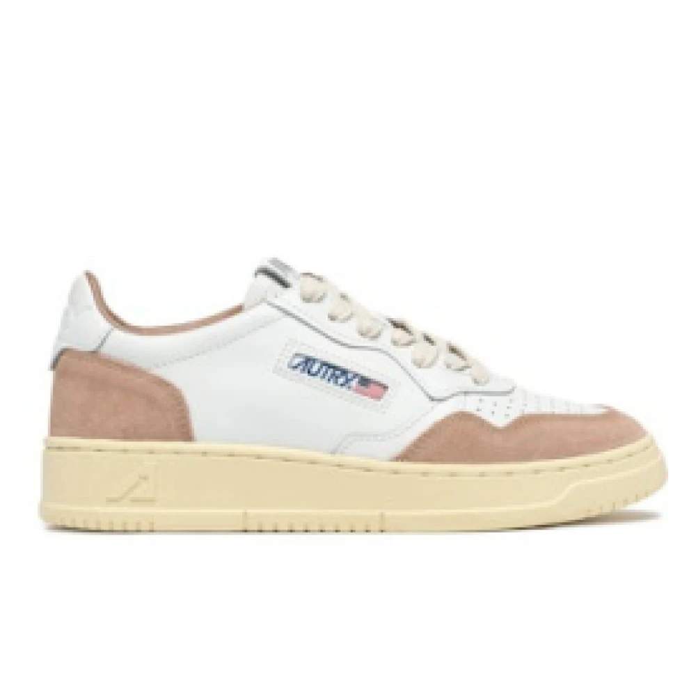 Autry Women's White Medalist Low Trainers - Sneakers - 5 Uk - Shoes