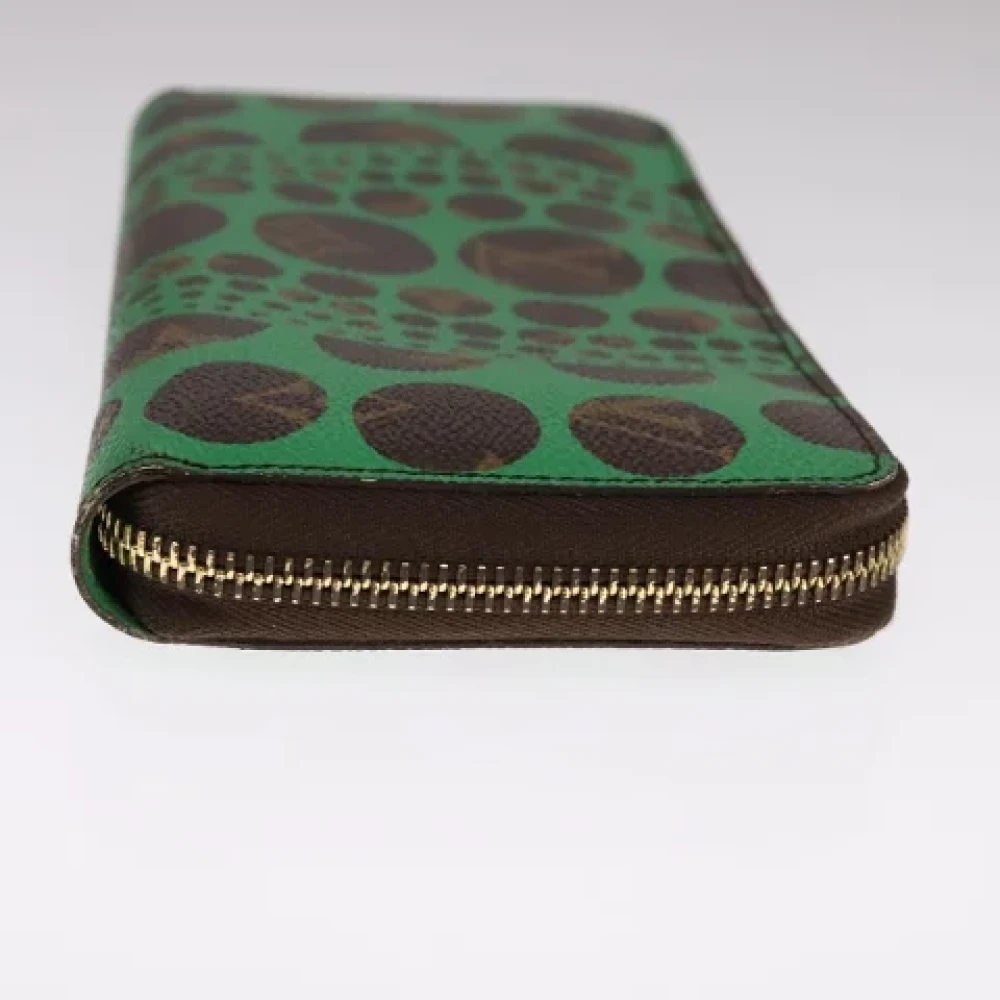 Louis Vuitton Vintage Pre-owned Canvas wallets Green Dames