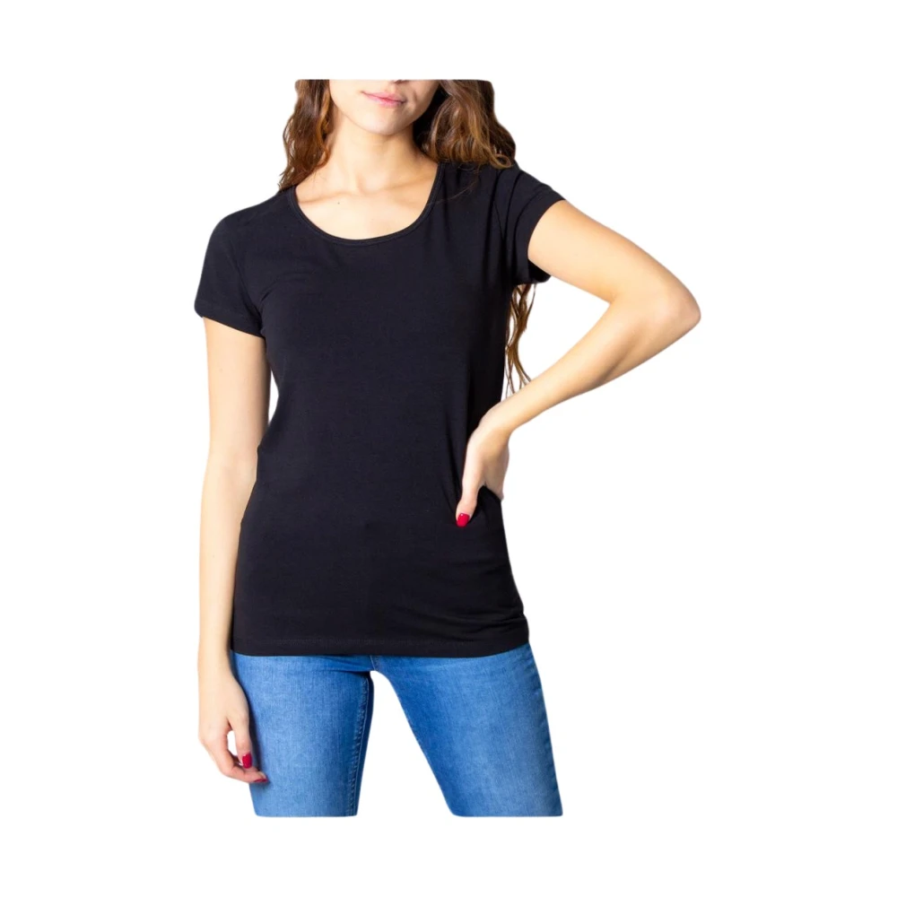 Only Women's Black T-Shirts, Xs, Round Neck T-Shirt