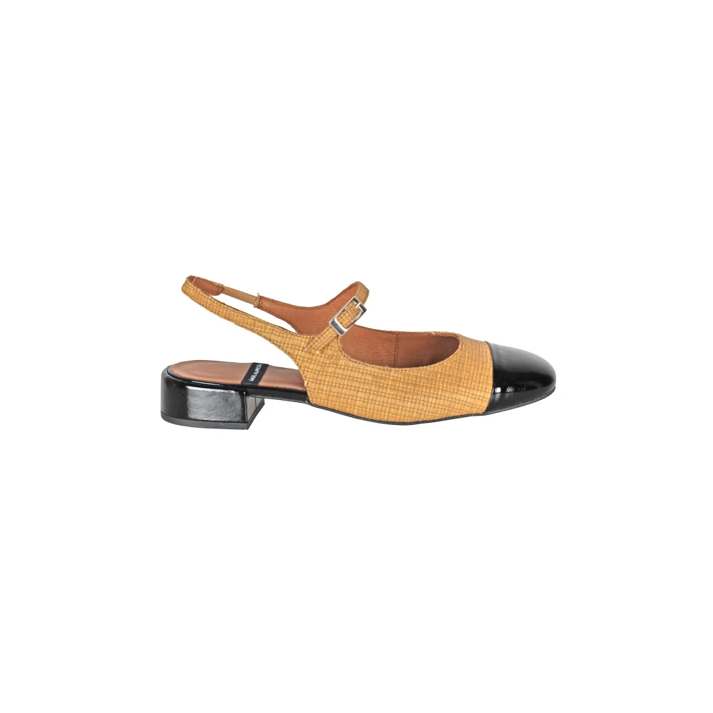 Shoes > Heels > Pumps - - Angel Alarcon - Modalova