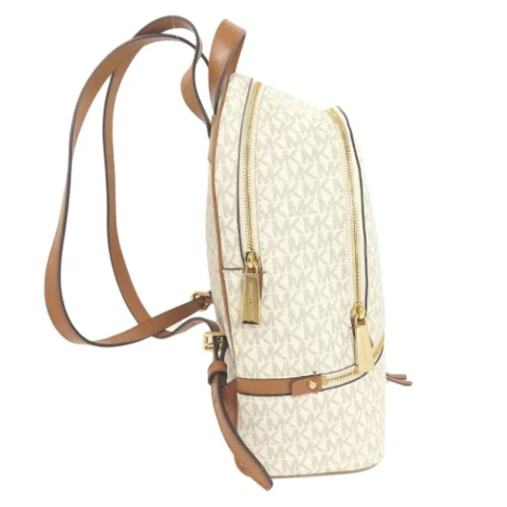 Michael Kors Pre-owned Canvas backpacks White Dames