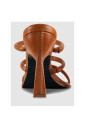 sandales-en-cuir-cloutees