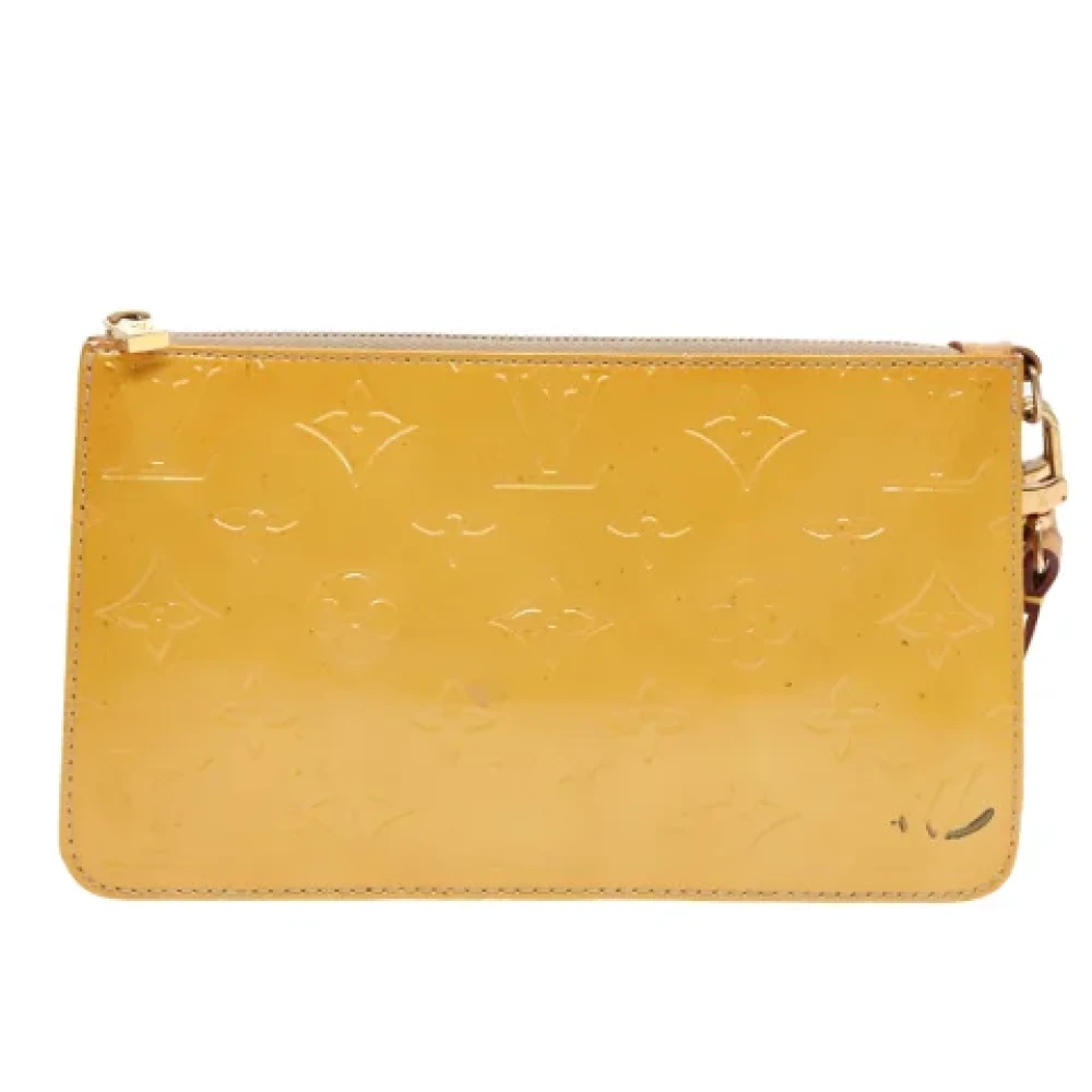 Louis Vuitton Vintage Pre-owned Fabric clutches Beige Dames