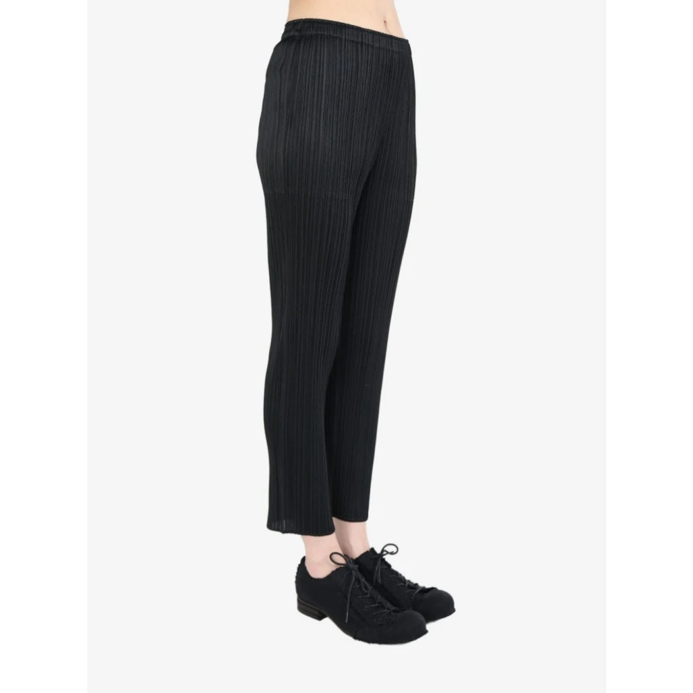 Issey Miyake Stijlvolle Broek voor een Moderne Look Black Dames