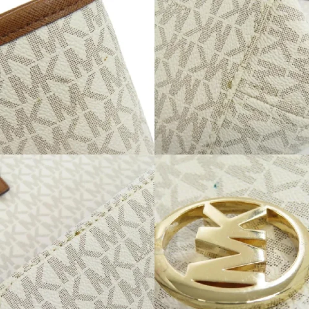 Michael Kors Pre-owned Plastic shoulder-bags White Dames