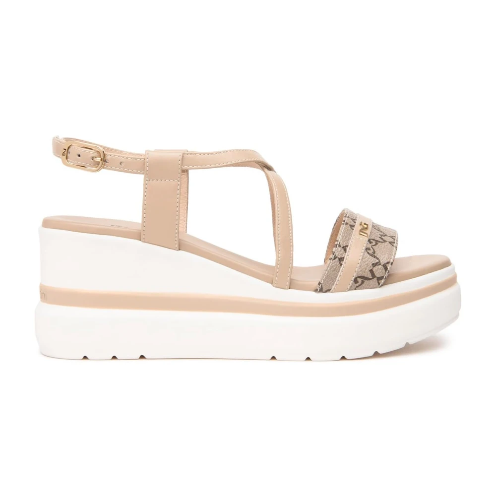 Shoes > Heels > Wedges - - Nerogiardini - Modalova