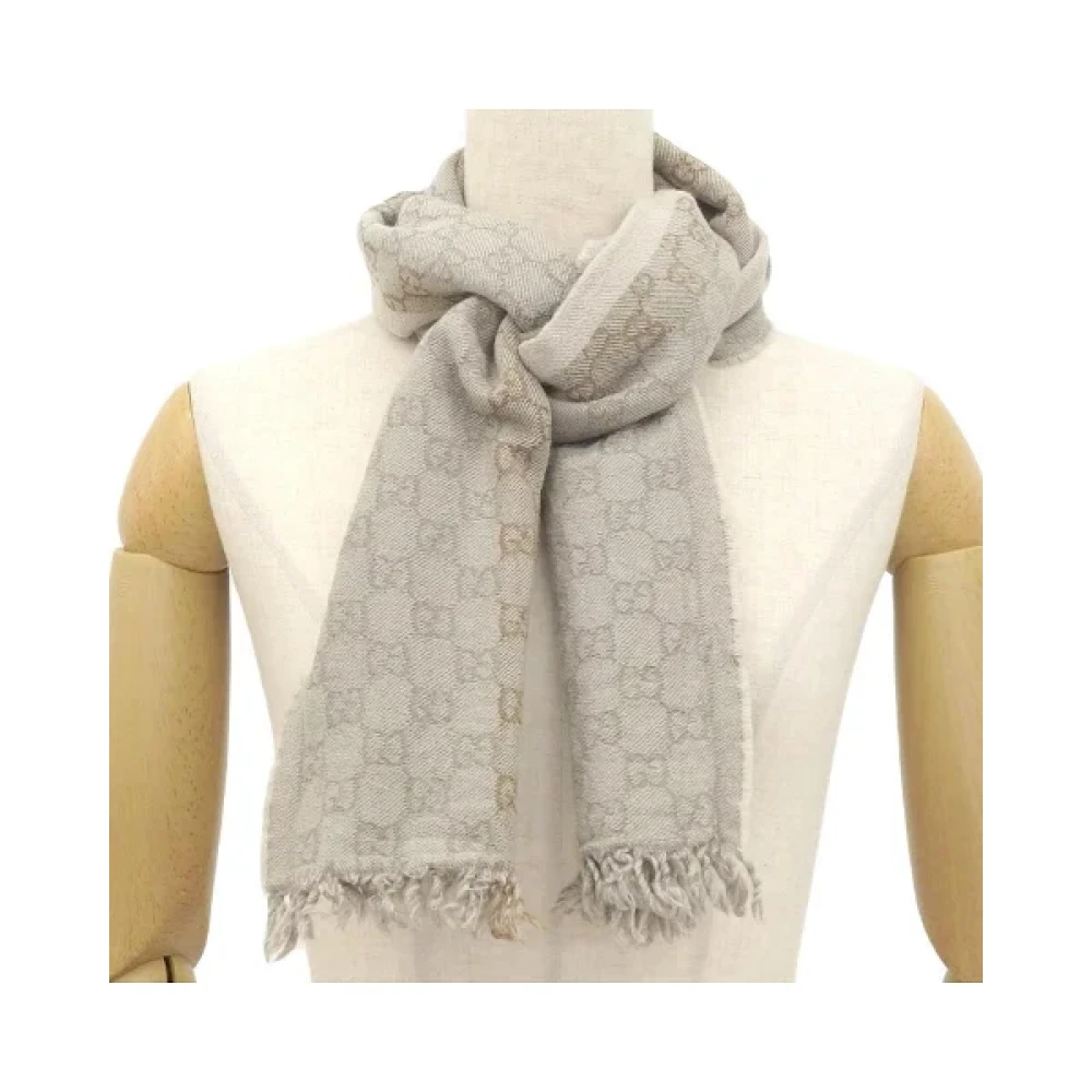 Gucci Vintage Pre-owned Wool scarves Beige Dames