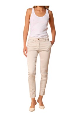 slim-fit-chino-bukser-i-straek-satin
