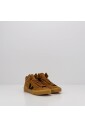sneaker-camel-en-daim