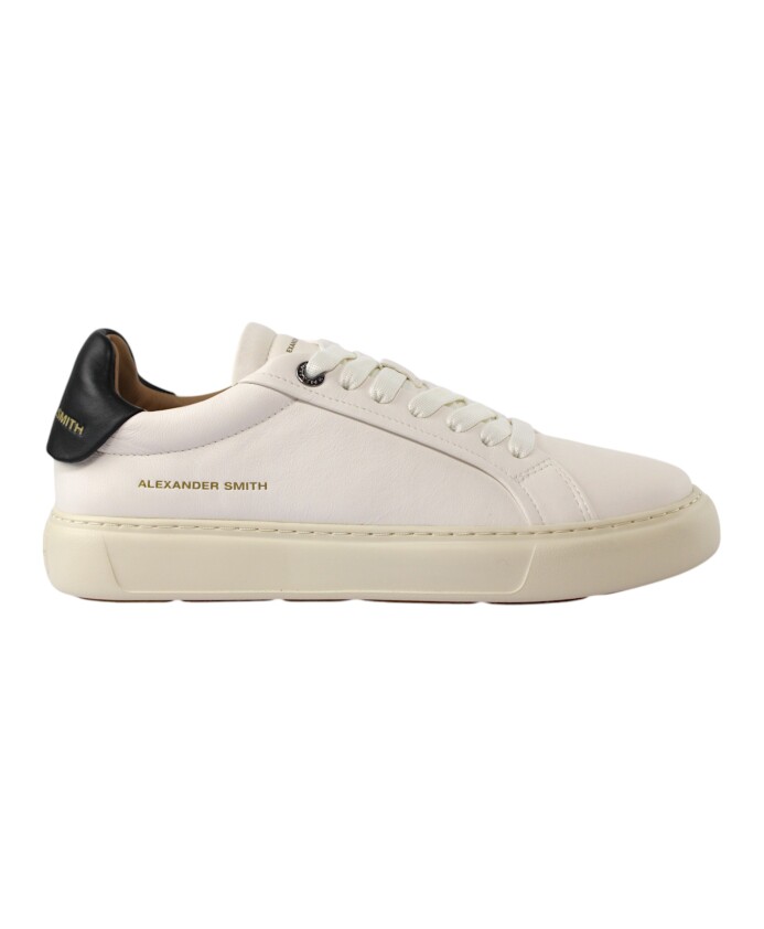 monochrome-urban-sneakers