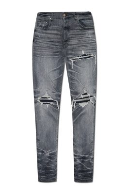 tapered-jeans