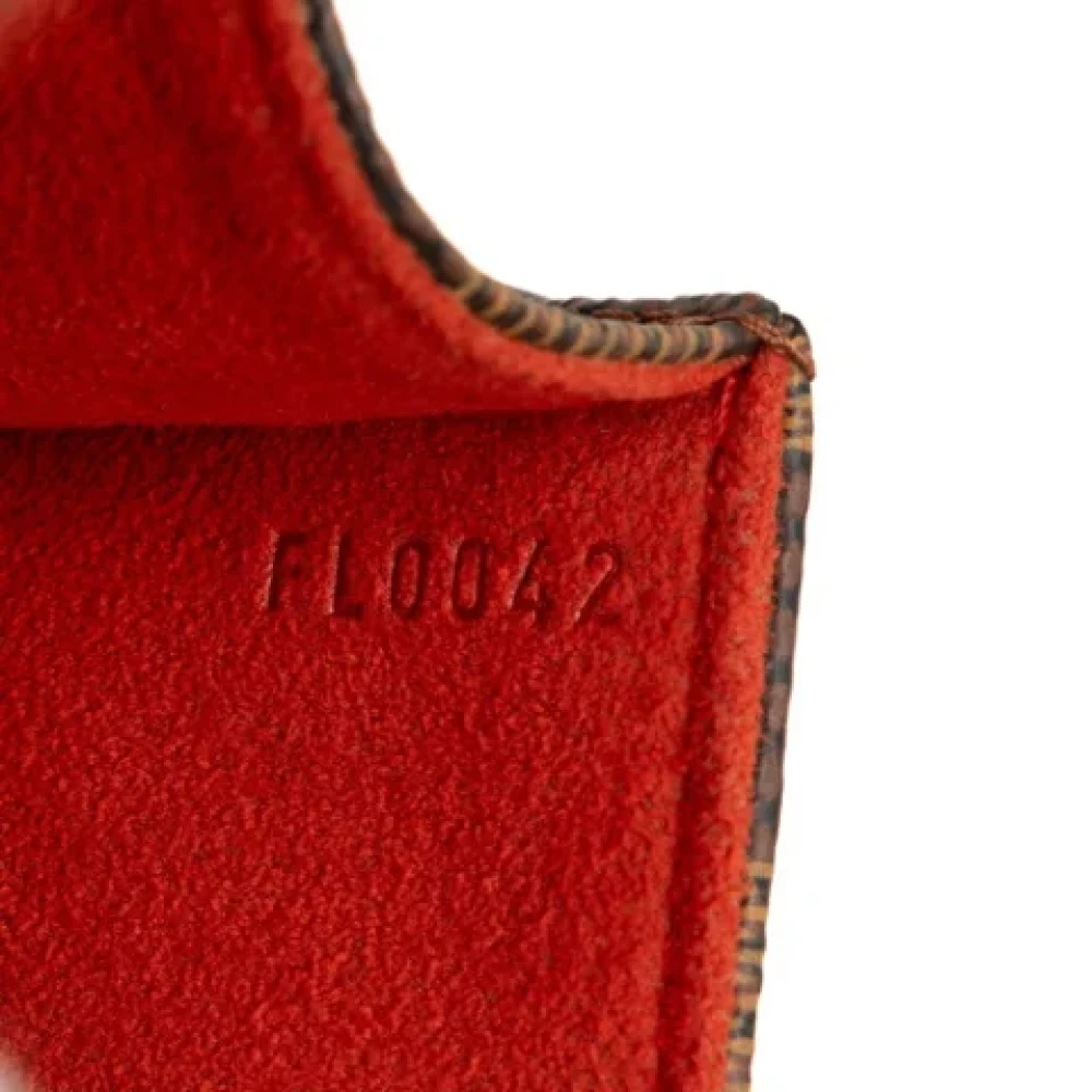 Louis Vuitton Vintage Pre-owned Canvas clutches Brown Dames