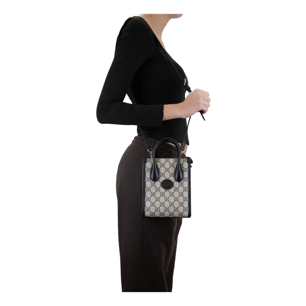 Gucci Schoudertas Stof met Leren Afwerking Beige Dames