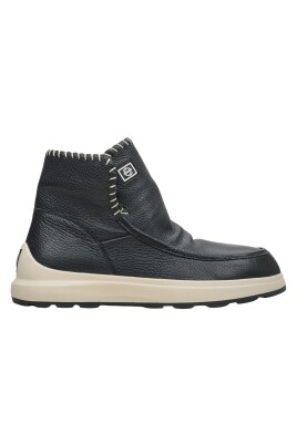 womenand-39-s-black-snow-boots-with-leather-andamp-genuine-fur-estro-er00114698