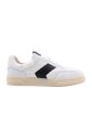 sneakers-pour-un-look-elegant