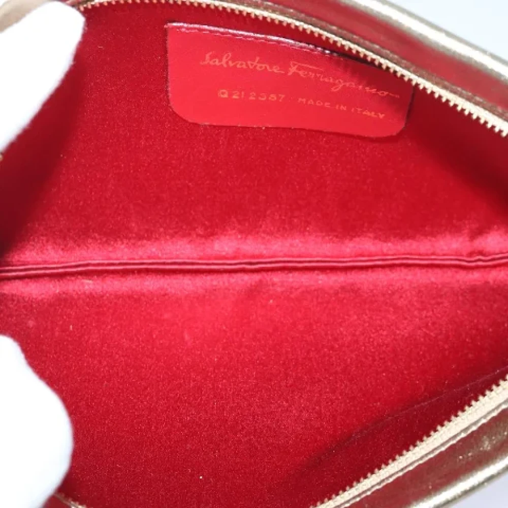 Salvatore Ferragamo Pre-owned Leather shoulder-bags Yellow Dames