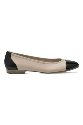 Beige Ballerinaskor