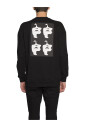 sweat-shirt