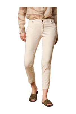 elegant-beige-chino-capri-bukser