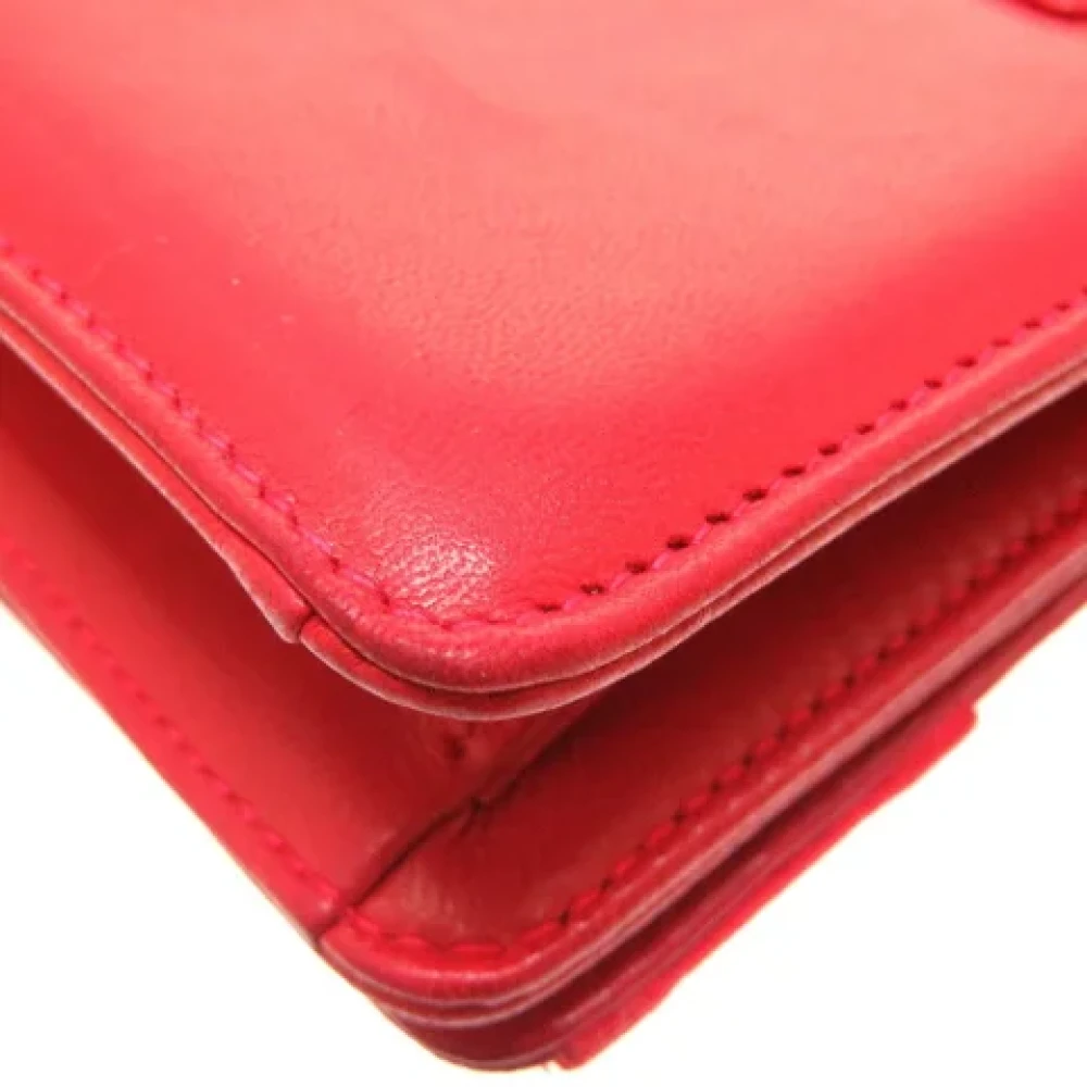 Salvatore Ferragamo Pre-owned Leather shoulder-bags Red Dames