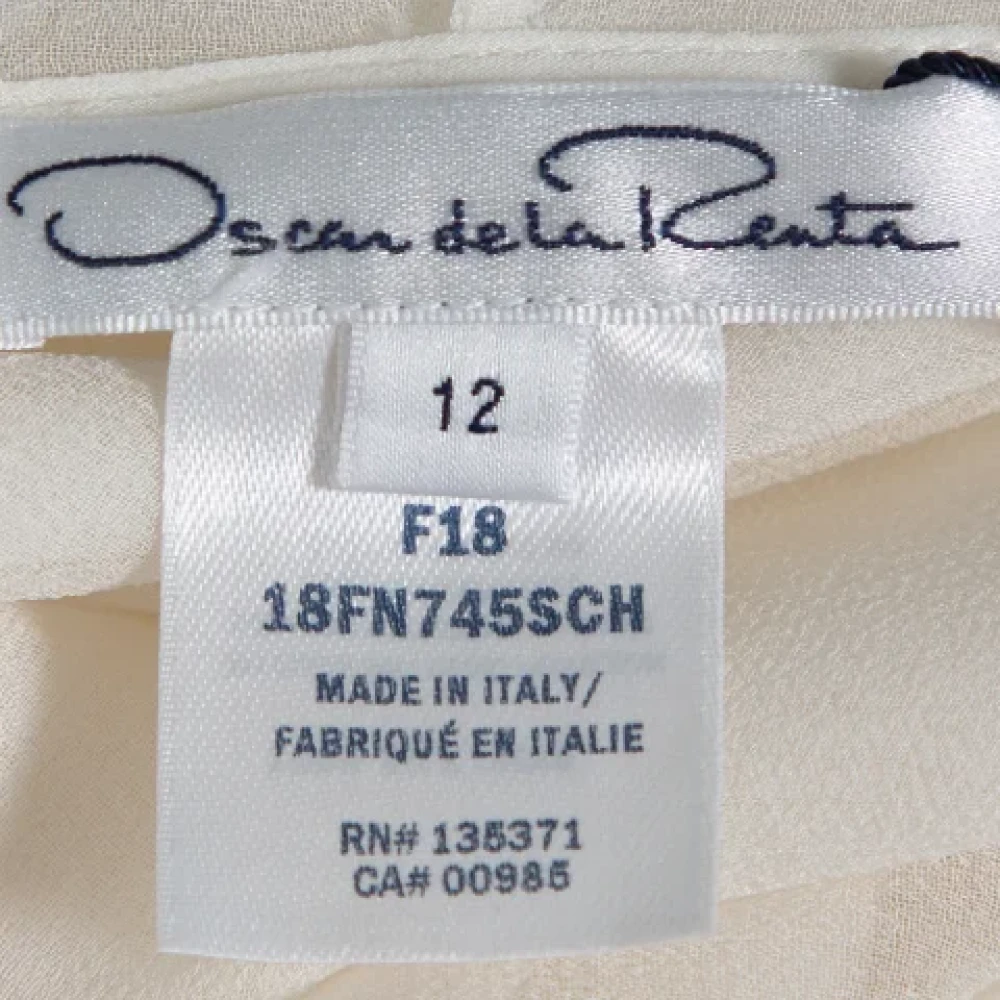 Oscar De La Renta Pre-owned Silk tops White Dames