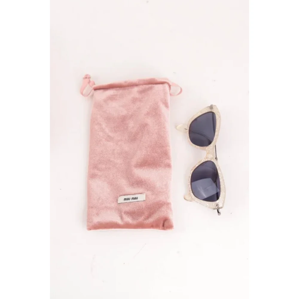 Miu Pre-owned Plastic sunglasses Pink Dames