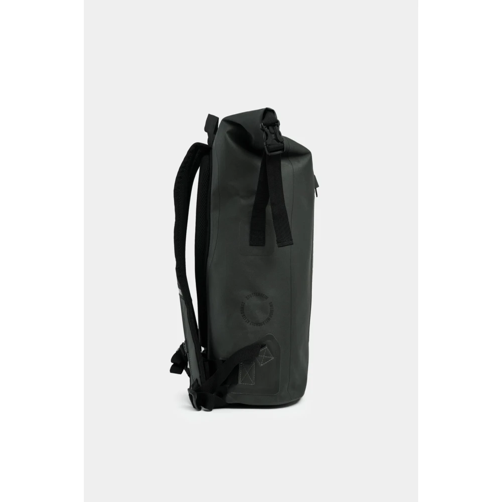 Stutterheim Waterdichte Rolltop Rugzak voor Dagelijkse Avonturen Green Unisex
