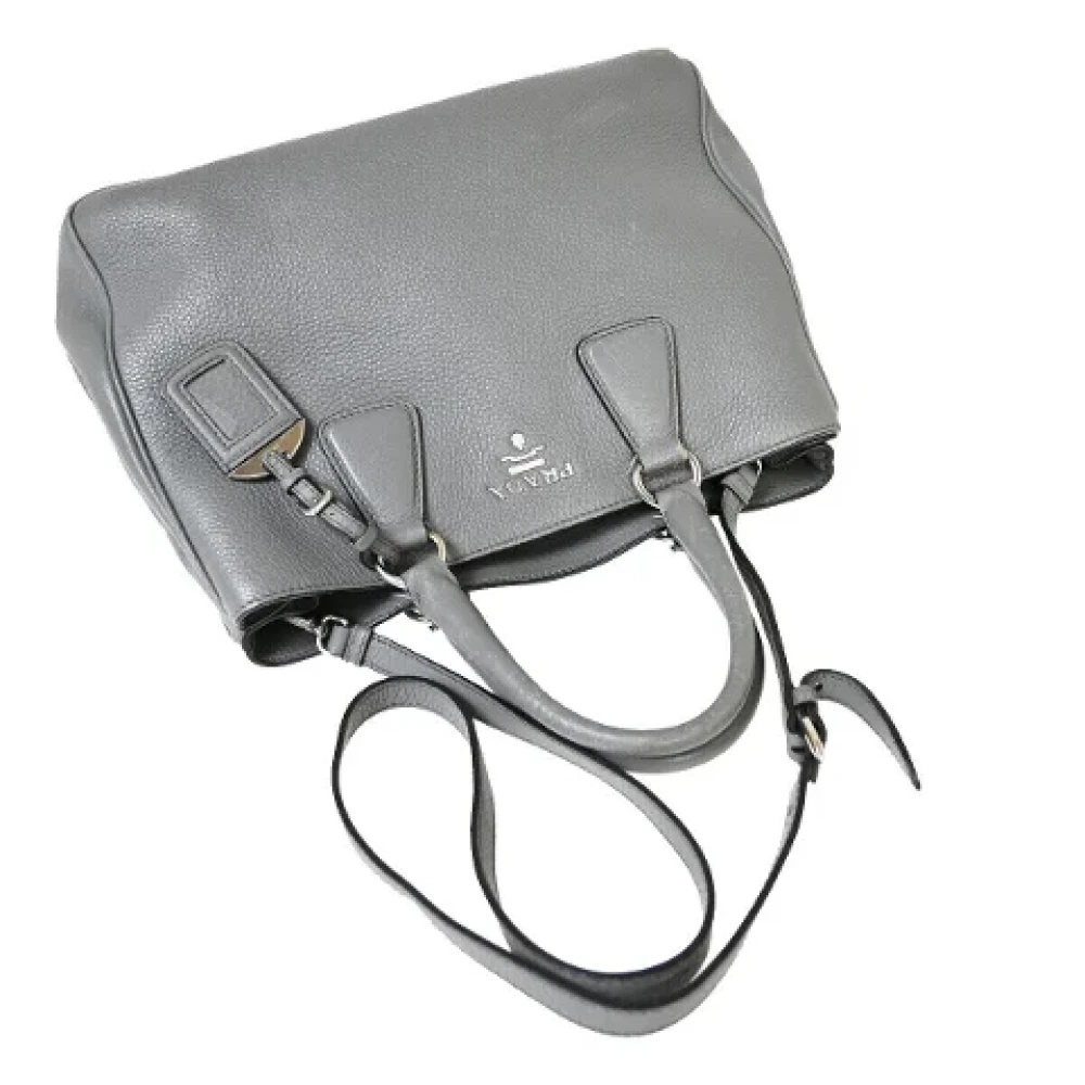Prada Vintage Pre-owned Leather handbags Gray Dames