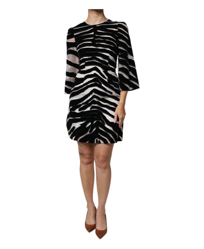 robe-mini-trapeze-fourreau