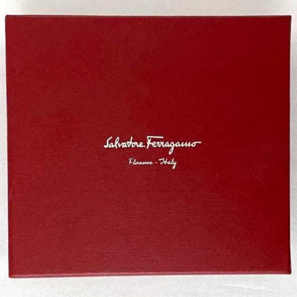Salvatore Ferragamo Pre-owned Leather wallets Red Dames