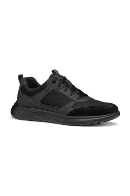 black-sneakers-for-men