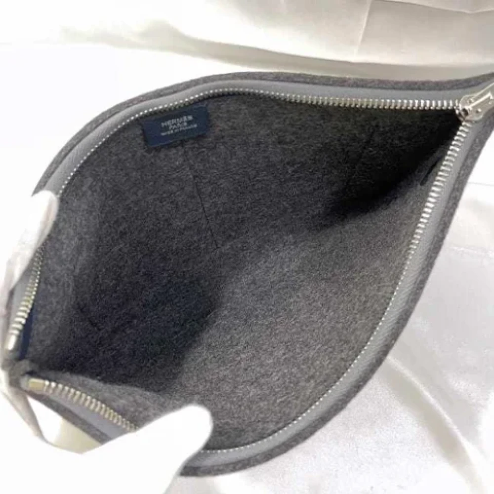Hermès Vintage Pre-owned Fabric clutches Black Dames