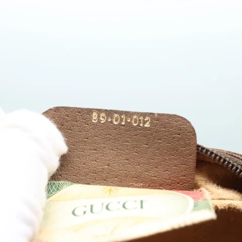 Gucci Vintage Pre-owned Leather clutches Beige Dames
