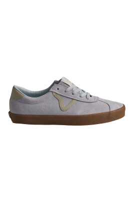 low-top-sport-sneakers-with-retro-style