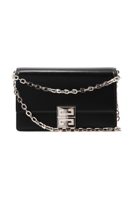 black-shoulder-bag-with-4g-logo