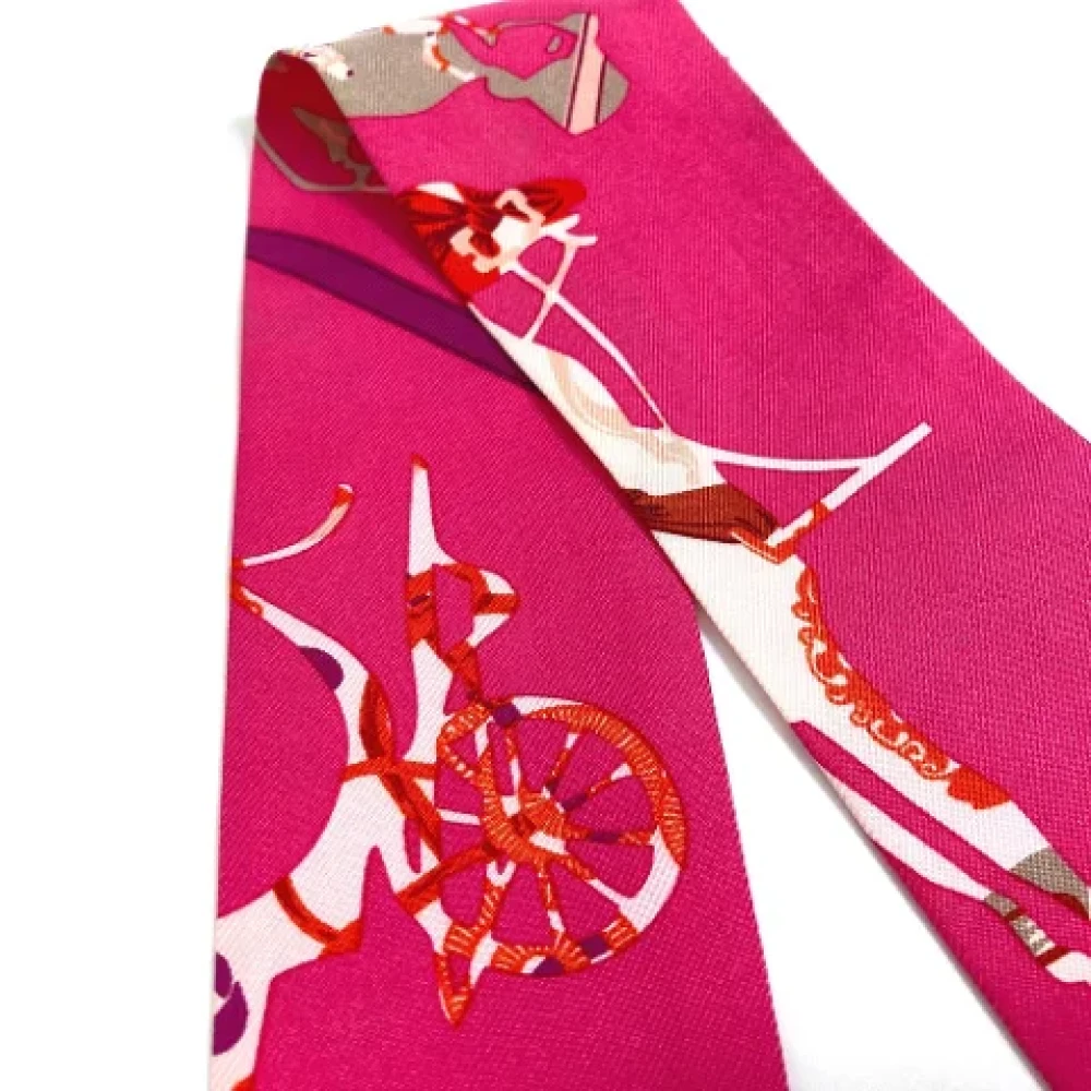 Hermès Vintage Pre-owned Silk scarves Pink Dames