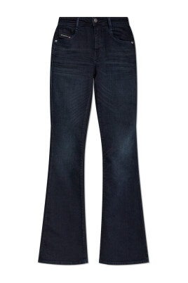 bootcut-jeans