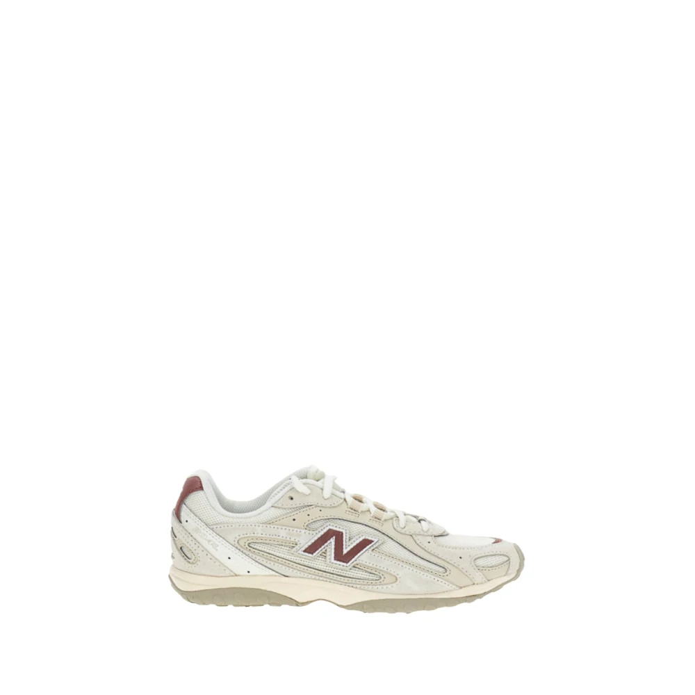 New Balance Women's Beige 204L