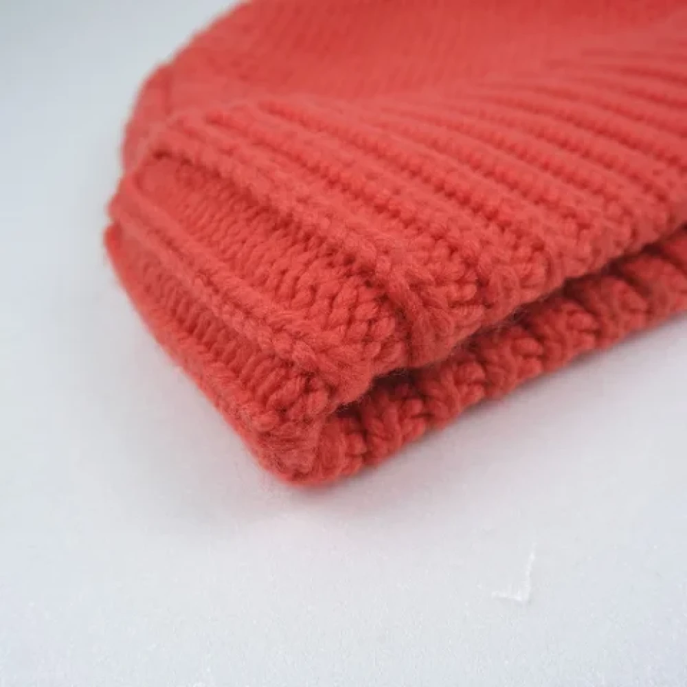 Louis Vuitton Vintage Pre-owned Wool hats Red Dames