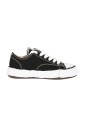 sneakers-en-toile-avec-semelle-en-caoutchouc-design
