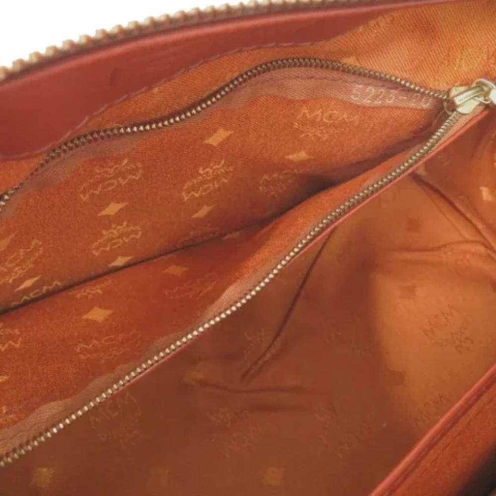 MCM Pre-owned Plastic handbags Brown Dames