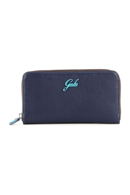 zip-around-wallet-black-woman