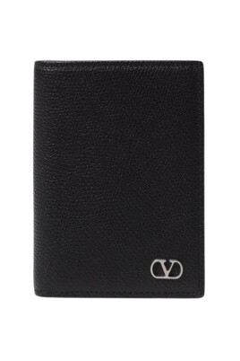 black-leather-wallet-for-men