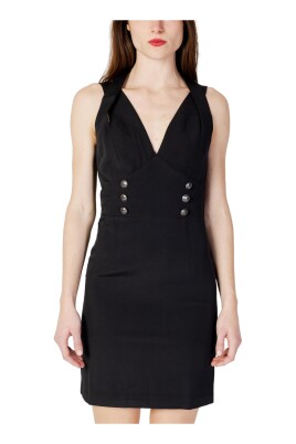 sleeveless-low-cut-v-neck-black-dress