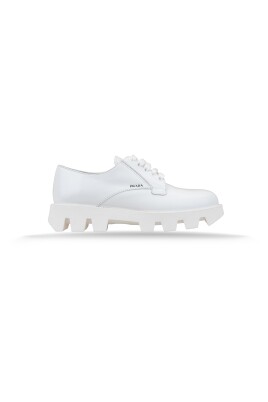 leather-lace-up-sneakers