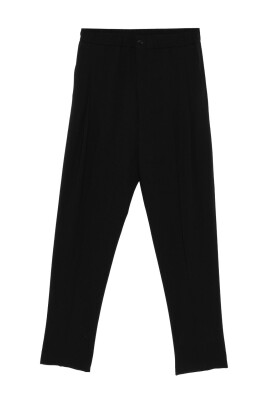 black-elasticated-waistband-shorts