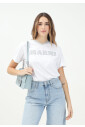 t-shirt-blanc-avec-logo