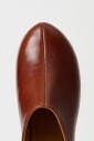 sabots-en-cuir-avec-semelle-vibram